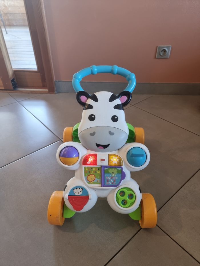 Trotteur zèbre parlant pour bébé - photo numéro 3