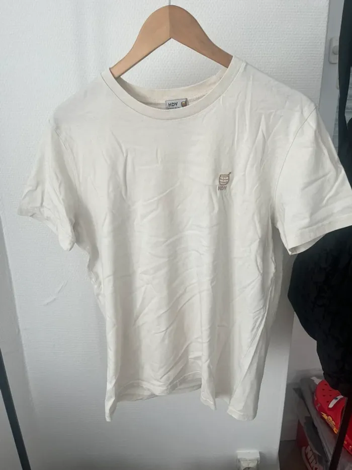 Ensemble HDV crème écoresponsable (Tee M + Short S) Ultra comfy & stylé pour l’été - photo numéro 2