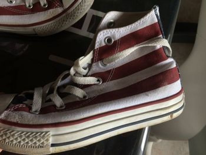 Basket converse montante pointure 33 - photo numéro 8