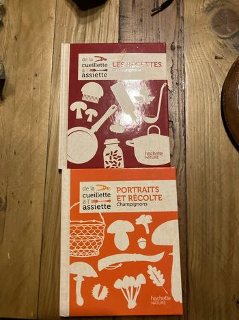 2 Livres  champignons