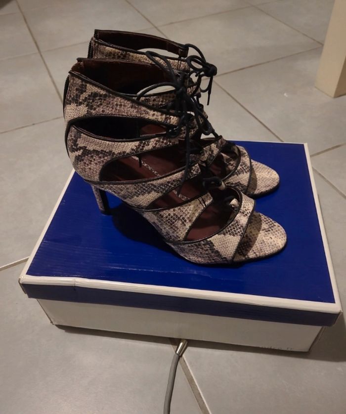 chaussures-talon-andre-motif python-pointure-38-lacage talon 8cm
