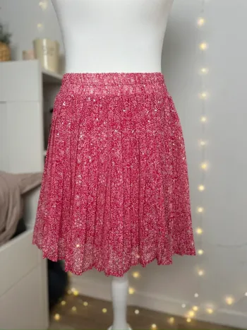 Jupe plissée rose à fleurs blanches cache cache taille S