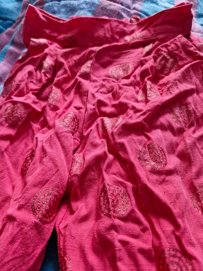 Superbe pantalon taille réglable rose rosaces brillantes - photo numéro 3