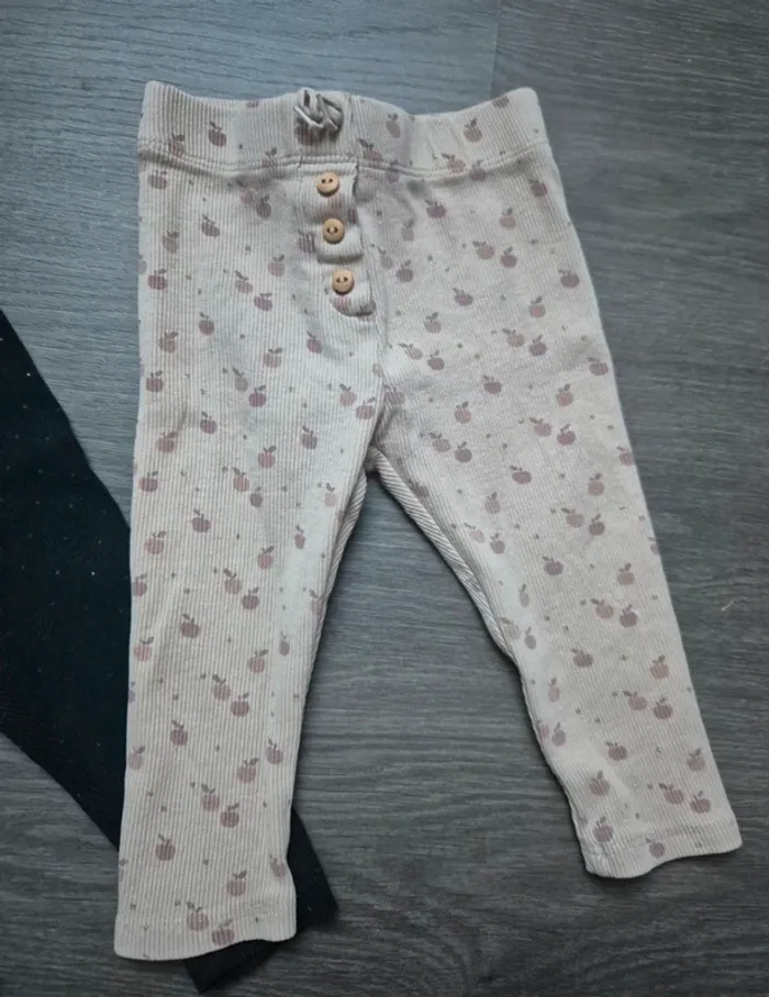 Magnifique lot de 2 leggings côtelé kiabi 9 mois - photo numéro 2