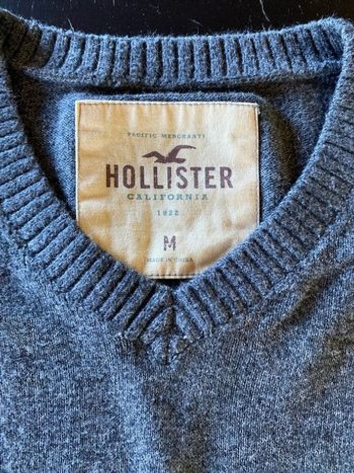 Pull gris Hollister - photo numéro 2