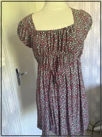 Magnifique tunique taille 36 marque la city *