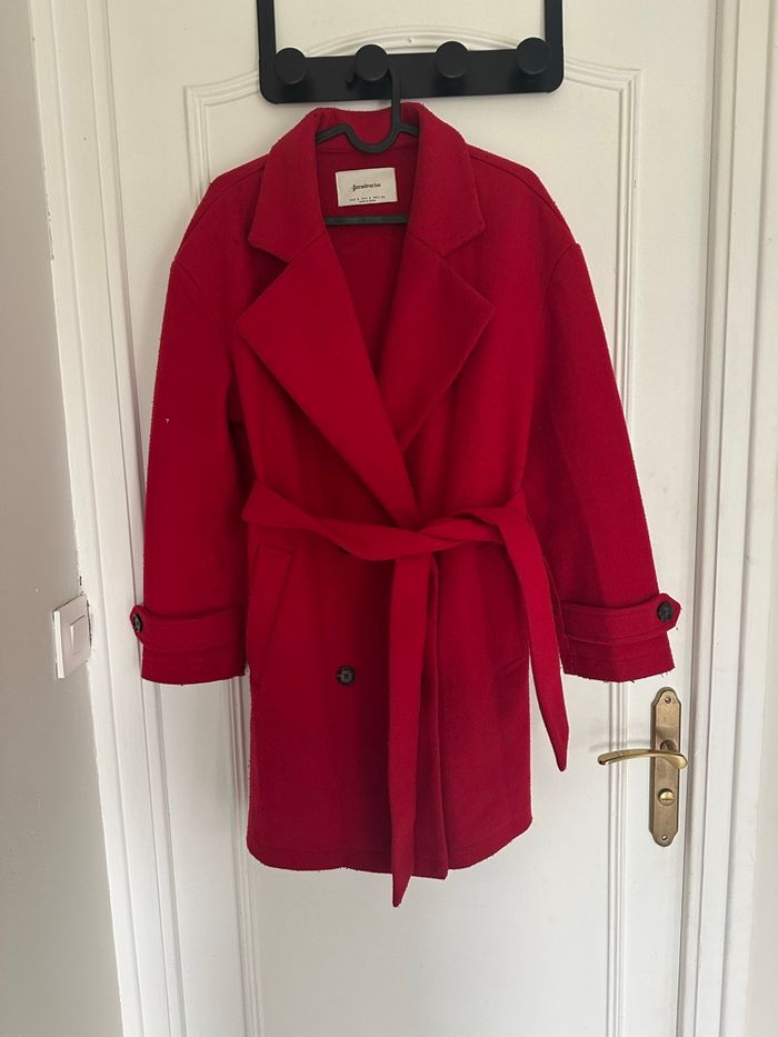 Manteau rouge - photo numéro 3