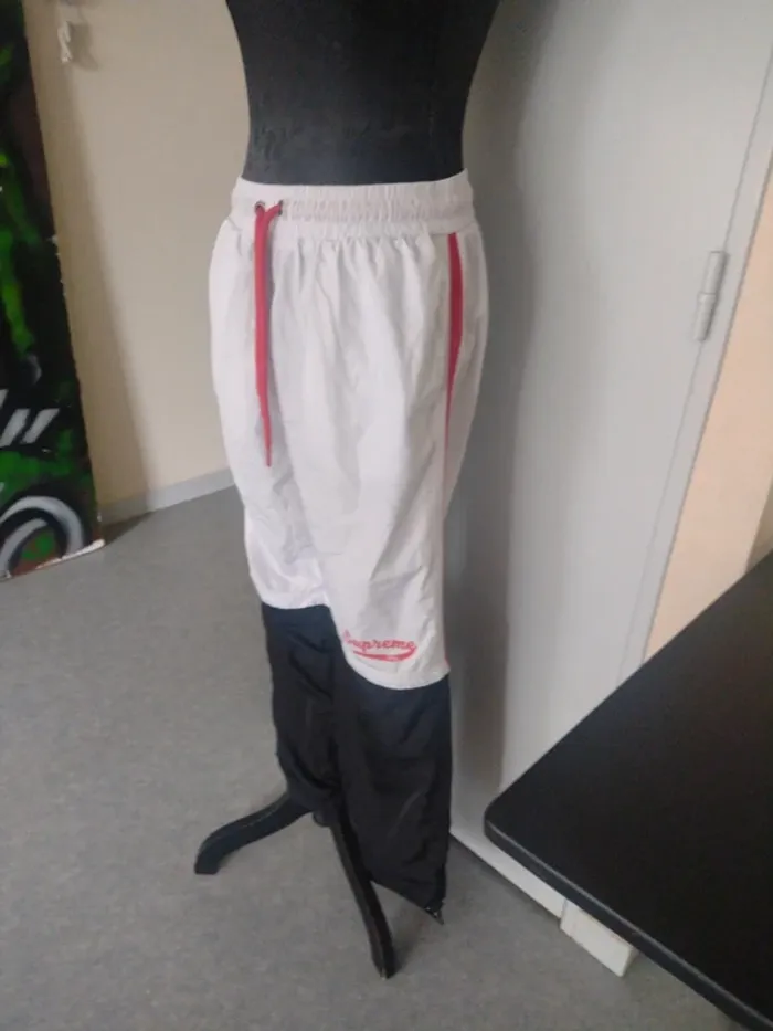 Jogging Supreme Grip convertible en short –Taille L - Très bon état - photo numéro 5