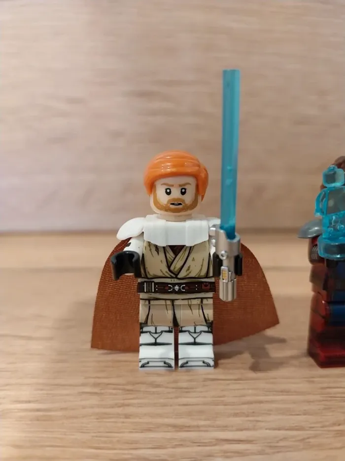 Figurines type lego Jedi Anakin Skywalker et Obiwan star wars - photo numéro 2