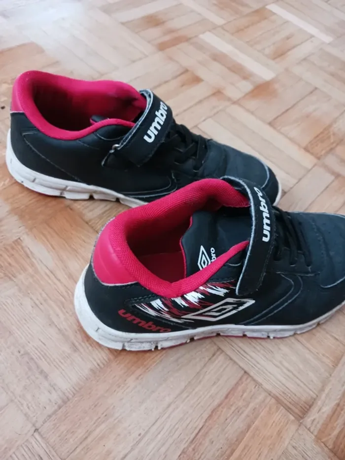 Paire de baskets Umbro garçon - photo numéro 4