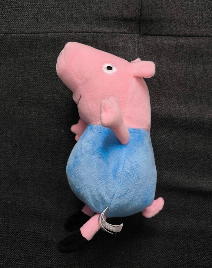 Peluche Peppa pig - photo numéro 3