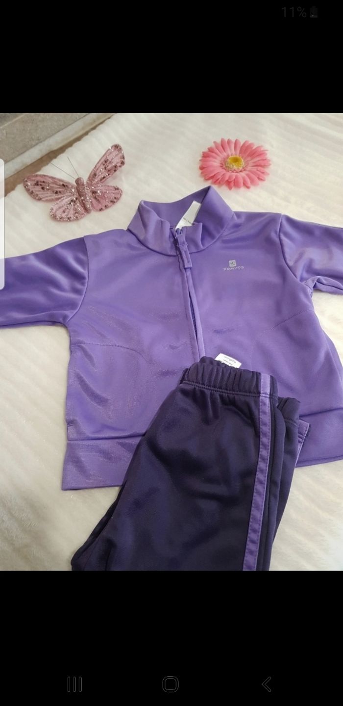 Survêtement bébé taille 12 mois