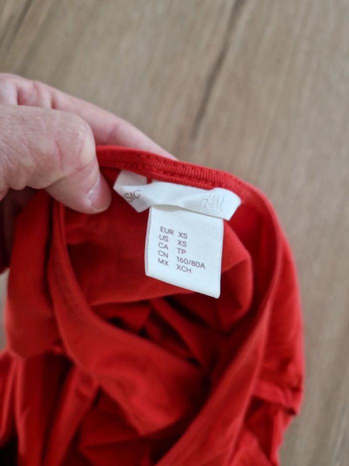 Tee shirt rouge H&M - photo numéro 4