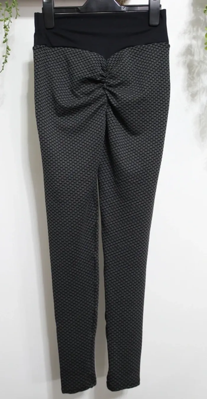 Leggings de sport anticellulite taille M - photo numéro 3