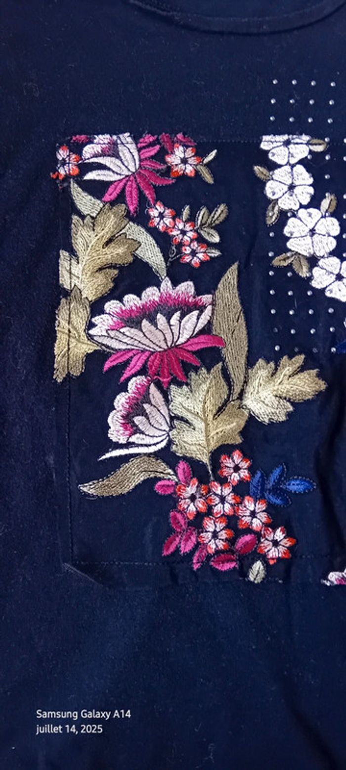 Haut noir motif fleurs avec broderies et clous femme S zara - photo numéro 14