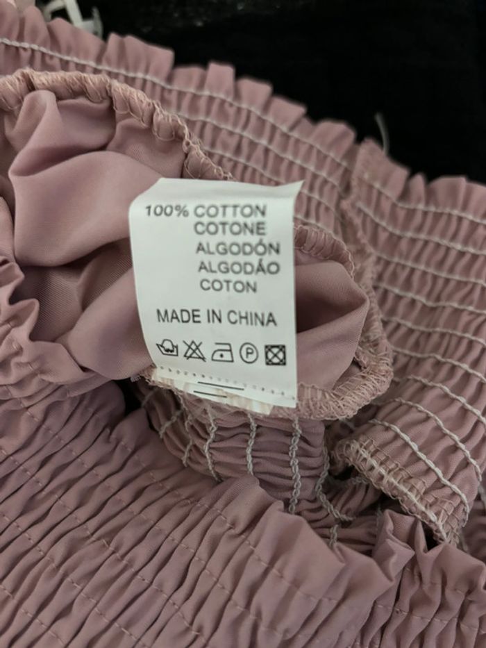 Petit haut rose avec fleurs cousues, resseré à la taille et aux poignets S/M - photo numéro 7