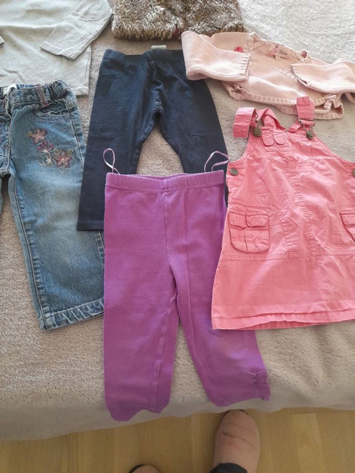 Lot vêtements fille taille 18 mois - photo numéro 6