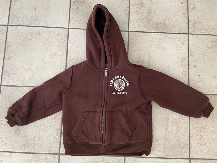 Sweat zippé très chaud / veste capuche 6ans