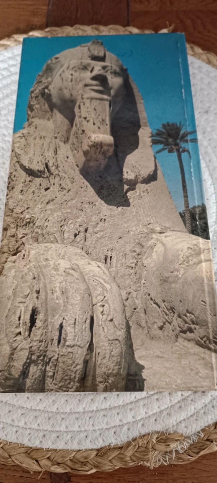 Livre l Egypte aujourd'hui - photo numéro 2
