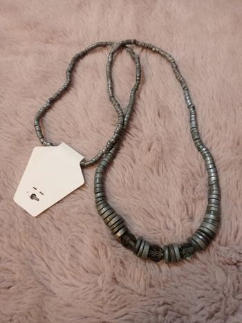 Collier sautoir argenté