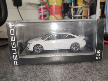 Voiture de collection Peugeot