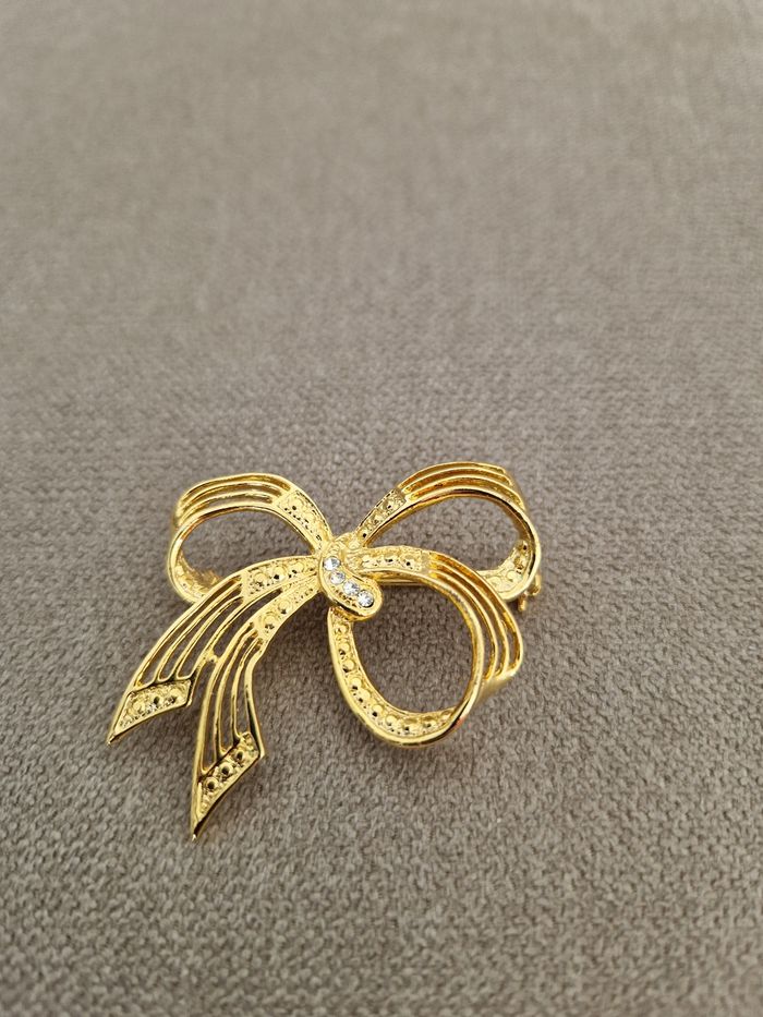 Broche vintage dorée motif noeud - photo numéro 3