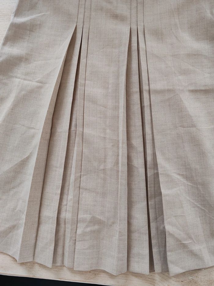 Jupe plissée taille 40 - photo numéro 3