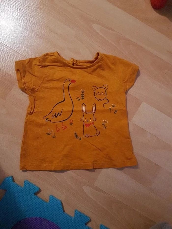 Lot de t shirts 18 mois - photo numéro 2
