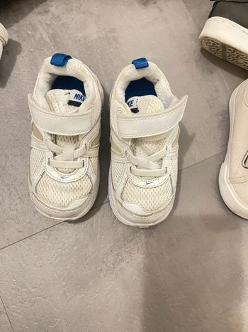 Baskets garçon Nike taille 22,5