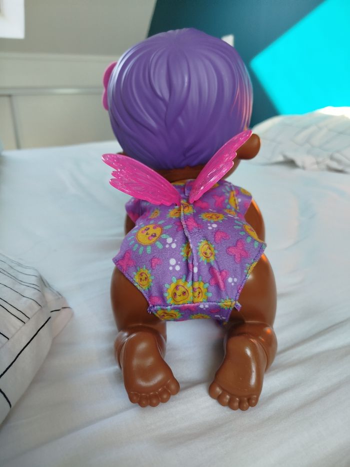 Poupée poupon interactif trotteur et sons My Garden Baby papillon violet (Mattel) - photo numéro 3
