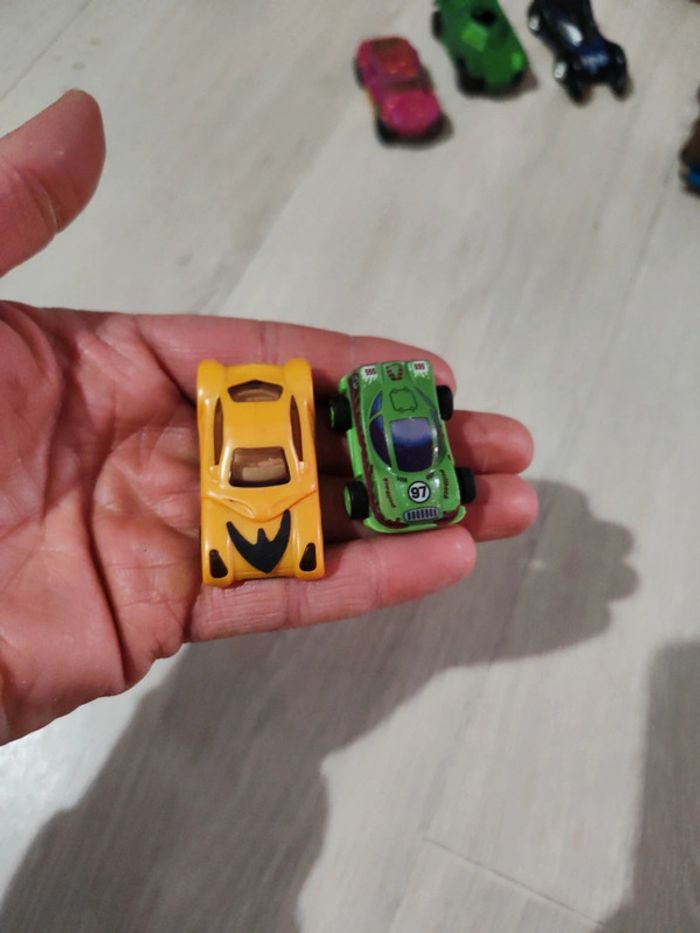 Lot divers petite voiture - photo numéro 7