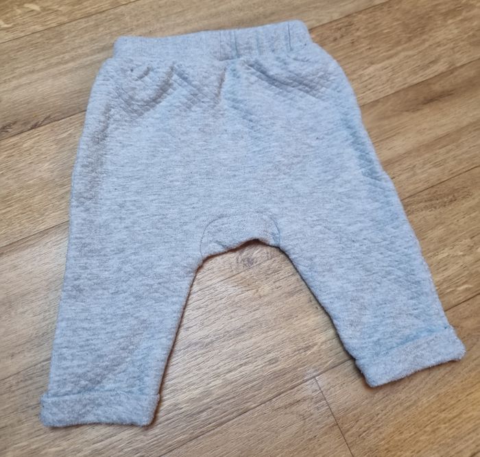 pantalon jogging gris clair orchestra taille 6 mois - photo numéro 3