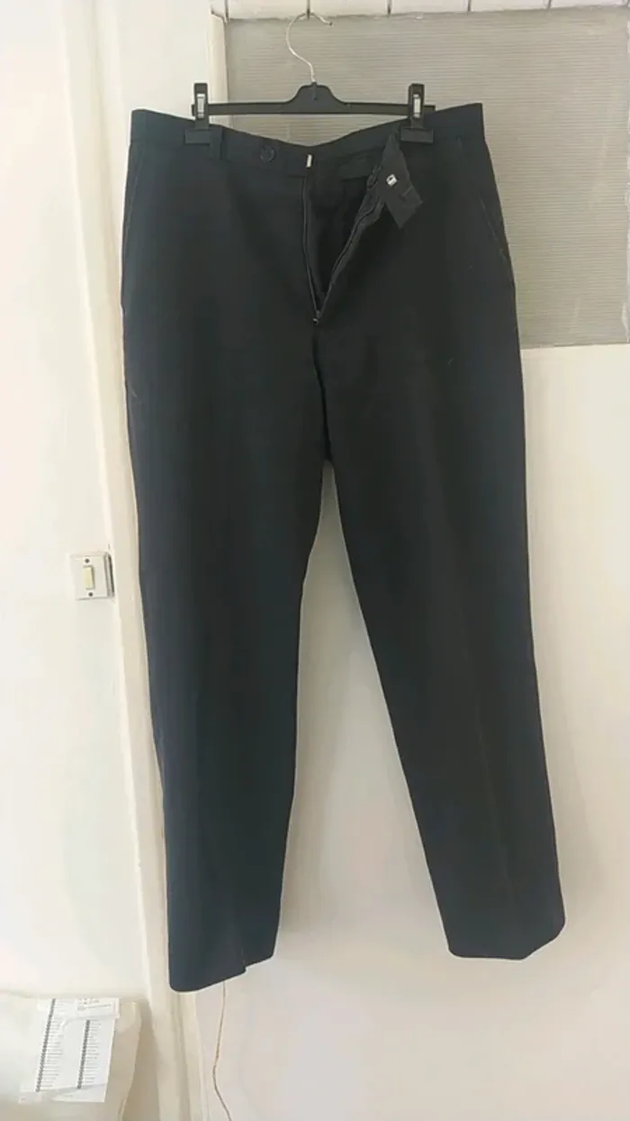 369- Pantalon costume, per l'uomo, armand thiery, taille 42
