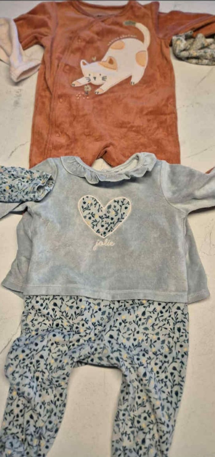 Pyjamas bébé 6 mois fille - photo numéro 2