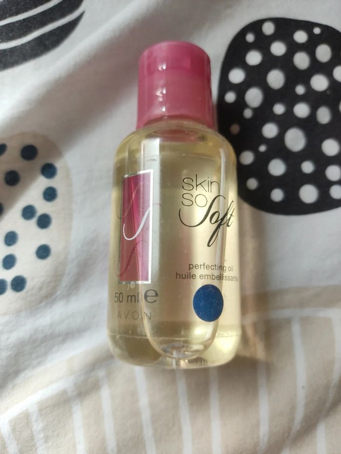 Huile corps skin so soft avon
