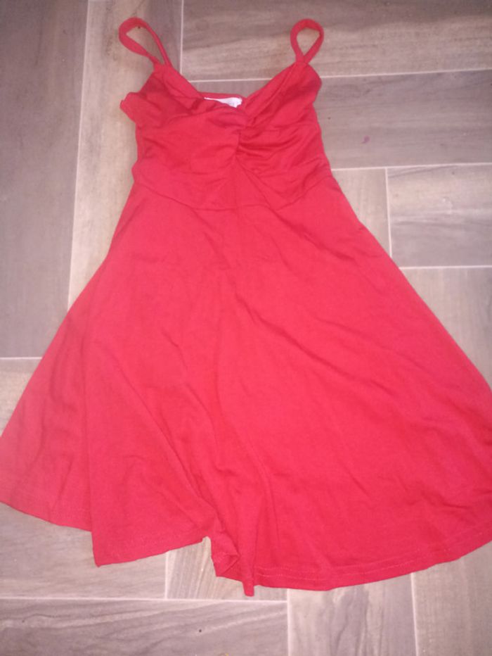 robe rouge chicaprie 8 ans