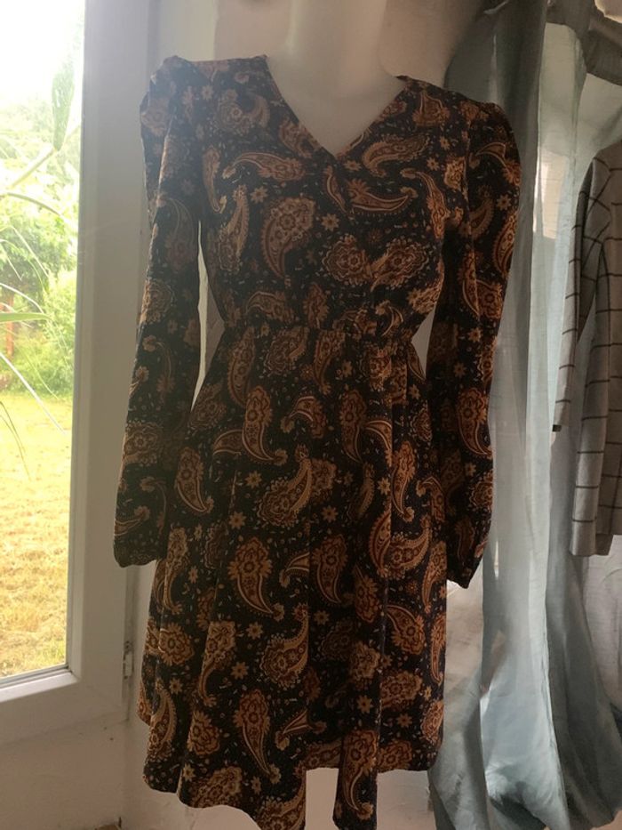 Robe fluide SHEIN taille 36 - photo numéro 4