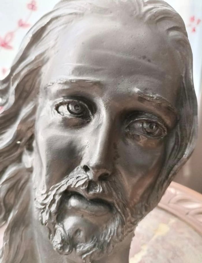 Jésus-Christ en étain - photo numéro 2