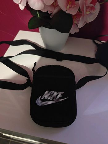 Sacoche Nike noir
