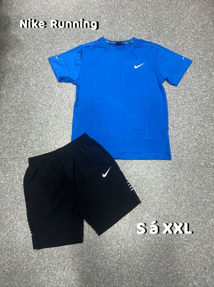 Ensemble Nike - photo numéro 4