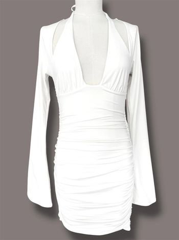 Robe blanche manches longues