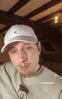 profil
