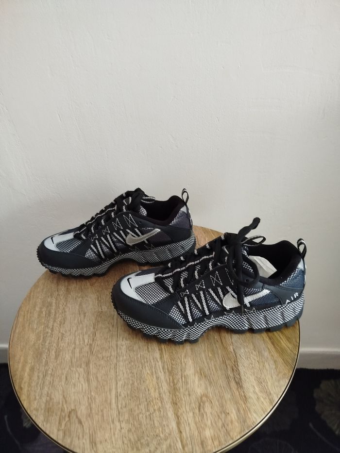 Baskets de randonnée Nike T 37,5