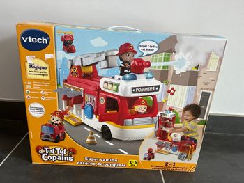 Camion caserne de pompiers tut tut copains vtech