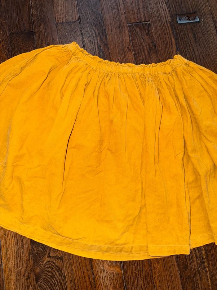 Jupe velour bonton 12 ans  Valeur 80 euros - photo numéro 2