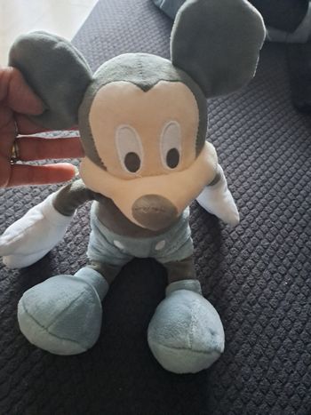 Peluche Mickey