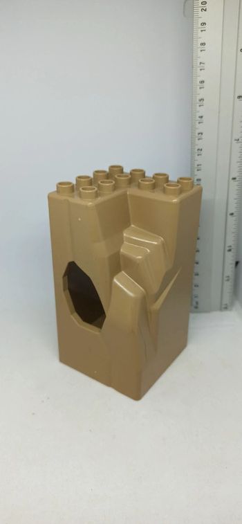 Gros rocher lego duplo