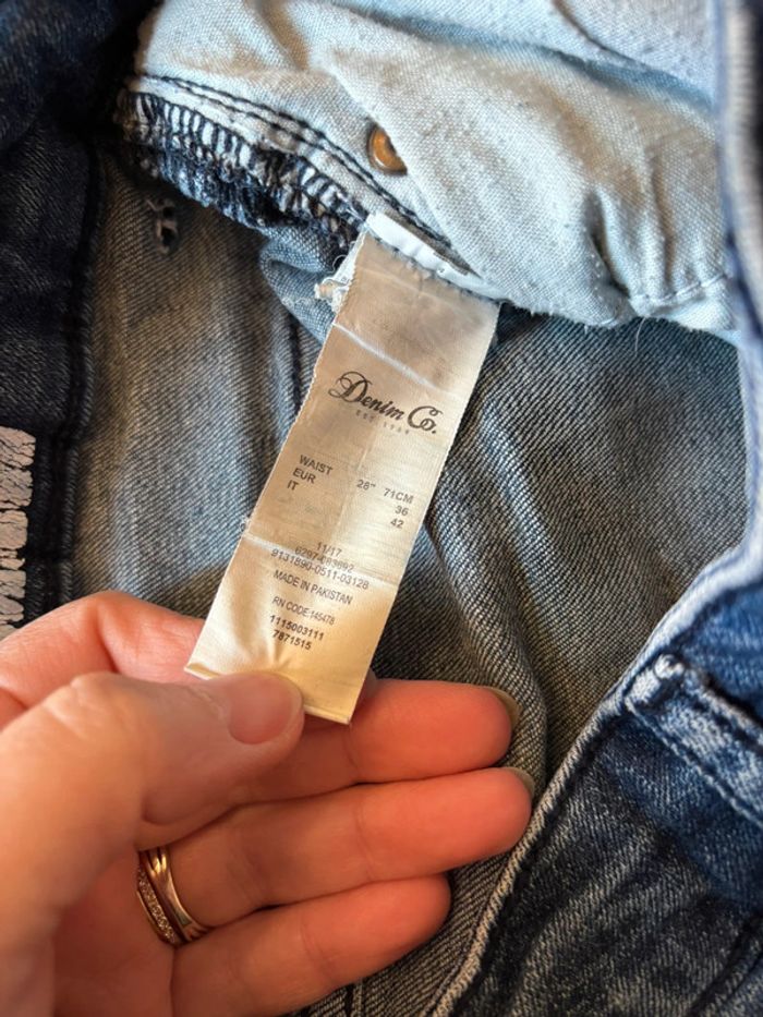 🌷Short en jeans homme 36🌷 - photo numéro 3