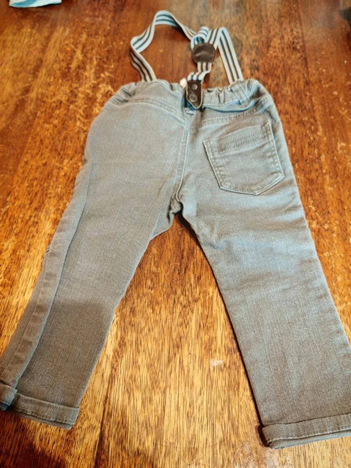 Pantalon avec bretelles taille 18 mois Gémo - photo numéro 2