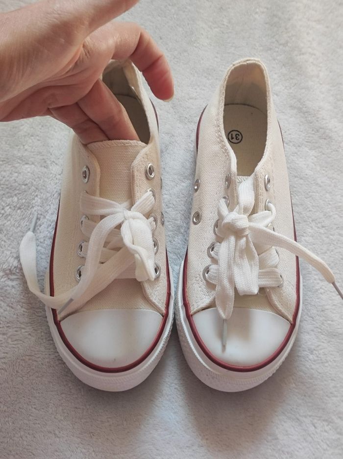 Chaussures en toile taille 31 - photo numéro 4